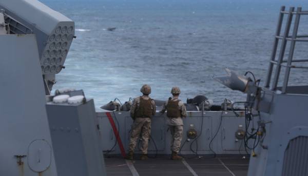 Трамп запевняє у страховому та військовому захисті танкерів у Перській затоці 11