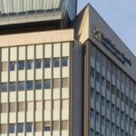 Райффайзен відреагував на випадок із затриманням українських інкасаторів в Угорщині.