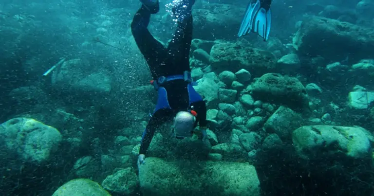 Залишки простягаються на понад сотню метрів: неподалік стародавньої Птолемаїди виявили "цвинтар суден" 1