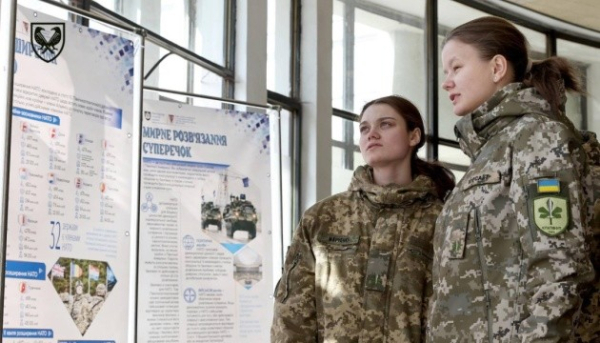 Головна 49 Київський метрополітен презентував експозицію про НАТО та українсько-альянсову взаємодію.