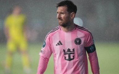 Головна 79 Мессі відзначився ювілейним, 900-м м’ячем у своїй футбольній історії.