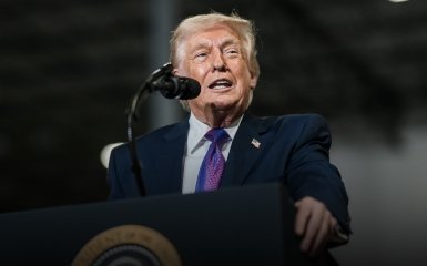 Головна 40 Трамп безсоромно дорікнув Зеленському в саморекламі, відкинувши прохання про підтримку.