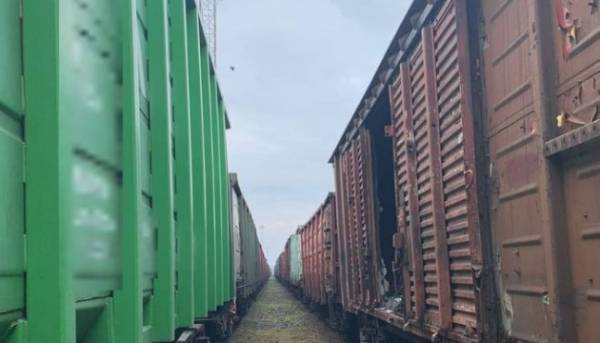 “Укрзалізниця” поповниться 1592 товарними вагонами, відчуженими у російських&hellip;