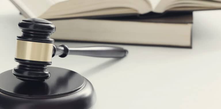 Надійний юридичний захист від адвокатської компанії «Алєксєєнко та партнери» 4