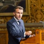 Це не вистава. Макрон відповів Трампу на зауваження щодо НАТО.