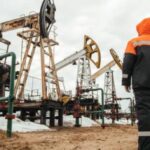 Головна 48 Дірява протиповітряна оборона і удари безпілотників б’ють по нафтових прибутках…