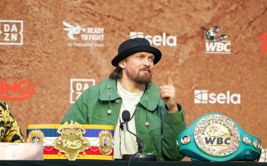 Головна 77 Нове жорстке слово від IBF для Усика