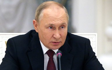 Головна 36 Російський президент неправдиво заявив про просування військ РФ в Україні на всіх фронтах.