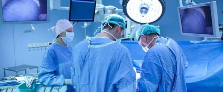 Великі шрами більше не символ складної операції: як змінилася сучасна хірургія 1