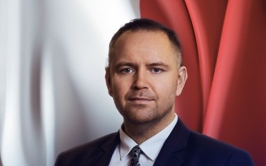 Novorotskyi prahne vyznavchyty Zelenskoho bez vyshchoi derzhavnoi vidznaky Polshchi. 3 Novorotskyi prahne vyznavchyty Zelenskoho bez vyshchoi derzhavnoi vidznaky Polshchi. 3