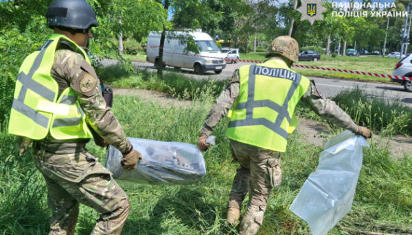 Головна 59 Біля дороги в Шевченківському районі Києва виявили бойовий елемент “Герані-2”.