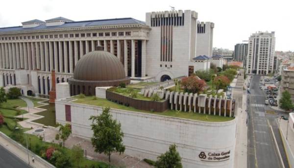 Головна 61 Найбільша фінансова установа Португалії розпочала процес закриття рахунків, що належать громадянам Росії.