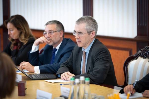 Свириденко провела зустріч з делегацією МВФ 7