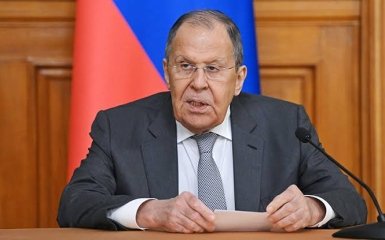 Лавров висловив підозру, що Трамп діє на користь України