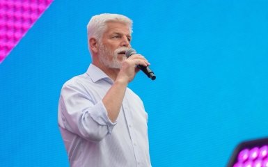 Президент Чехії Павел подав до суду на прем’єр-міністра Бабіша