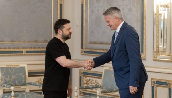 Україна сподівається отримати статус кандидата на вступ до ОЕСР цієї осені – Зеленський
