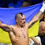 Усик несподівано зрікся всіх своїх титулів