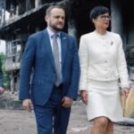 Член Європейської комісії Кос відвідала місце російської атаки на Лук’янівці