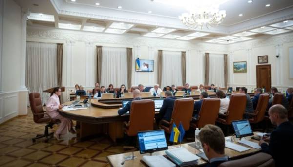 Головна 57 Кабінет Міністрів України схвалив умови продажу Одеського припортового заводу, початкова вартість становить 4,3 мільярда гривень