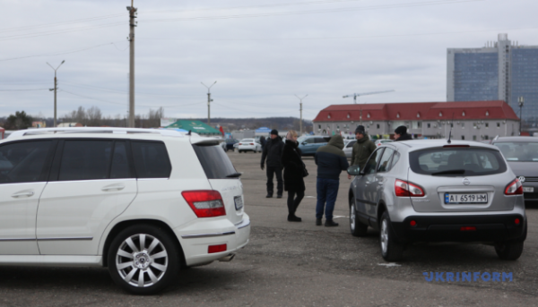Кросовери домінують на українському автомобільному ринку в першій половині 2026 року