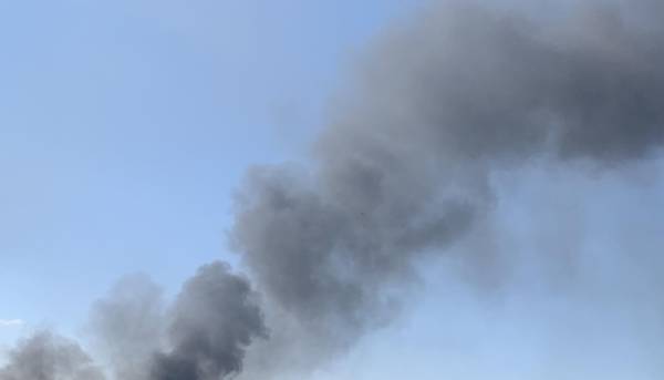 Головна 55 Зайнялася пожежа за два кілометри від Запорізької АЕС – на Запорізькій теплоелектростанції