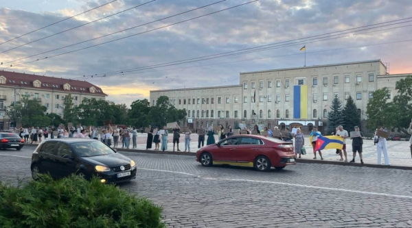У столиці та інших населених пунктах відбуваються акції на підтримку Федорова 6