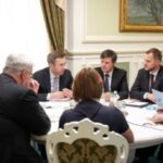Корецький та Туск обмінялися думками щодо посилення взаємодії в економічному&hellip;