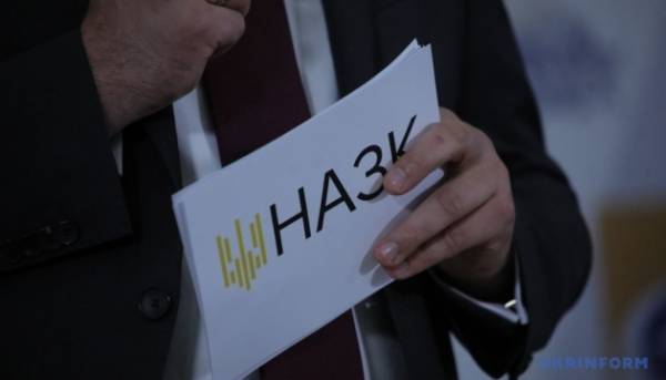 Чиновники задекларували майже 839 мільйонів гривень у криптовалюті – НАЗК