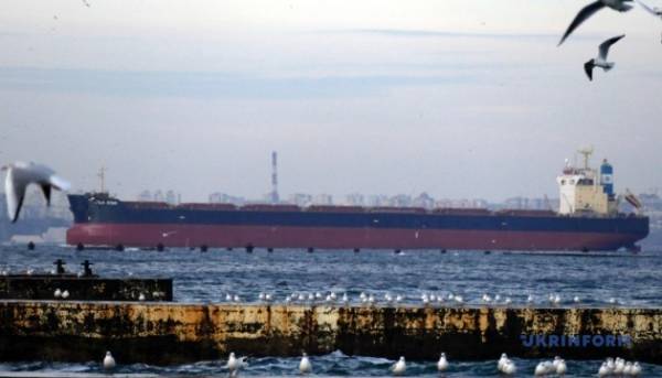 Головна 62 Загалом, українським зерновим коридором за період понад 2,5 років було задіяно понад 8 000 кораблів, як повідомив Плетенчук.