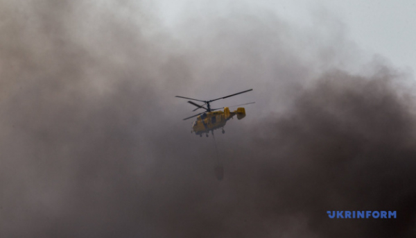 Вертольоти ГУР брали участь у ліквідації пожежі в Києві після нападу росіян