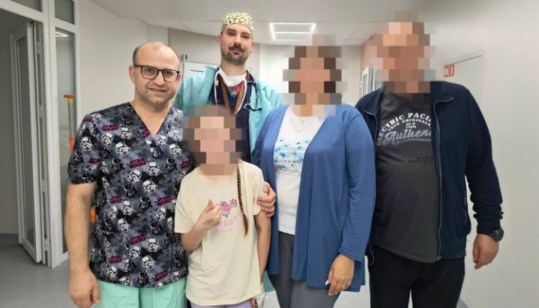 Медики Львова успішно вилучили новоутворення вагою чотири кілограми в 12-річної пацієнтки.
