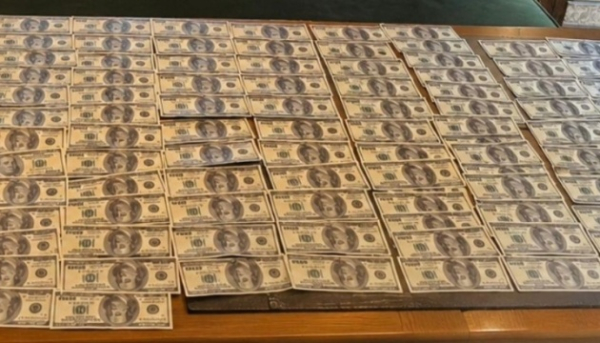 Викладачці київського вишу повідомили про підозру через “10 кілограмів смородини”