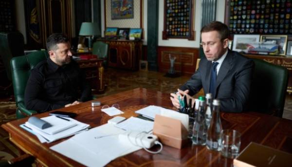 Головна 65 Зеленський провів нараду з очільником Нафтогазу щодо енергетичних труднощів.