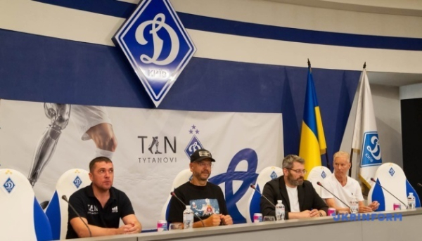Зафіксовано угоду про співпрацю між київським «Динамо» та арт-галереєю TYTANOVI.