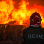 Головна 45 Вогняні інциденти в столиці: наслідки ракетного удару Росії, є травмовані…