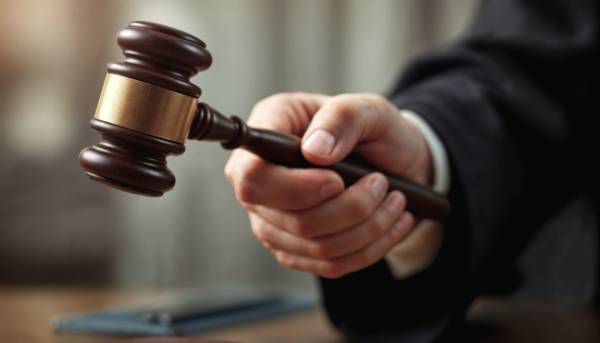 Вищий антикорупційний суд переніс на 2 вересня розгляд клопотання щодо обрання запобіжного заходу голові правління Sense Bank.