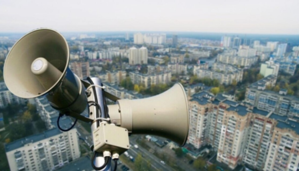 У столиці та на Київщині готують диференційовану систему повітряних тривог та скорочення зупинок поїздів