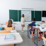 Головна 51 Розроблено програму для вчителів, що викладають українською мовою за межами…