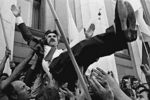 Головна 80 Левка Лук’яненка вшанували посмертно відзнакою «Національна легенда України»