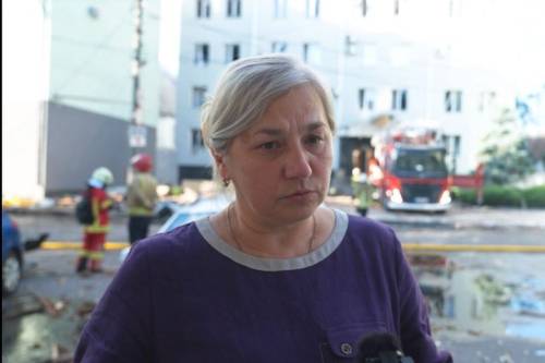 Житомирська обласна дитячо-юнацька бібліотека відновлюється після атаки РФ 8