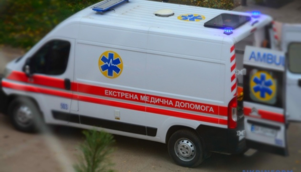 У Києві двоє людей постраждали внаслідок російської атаки