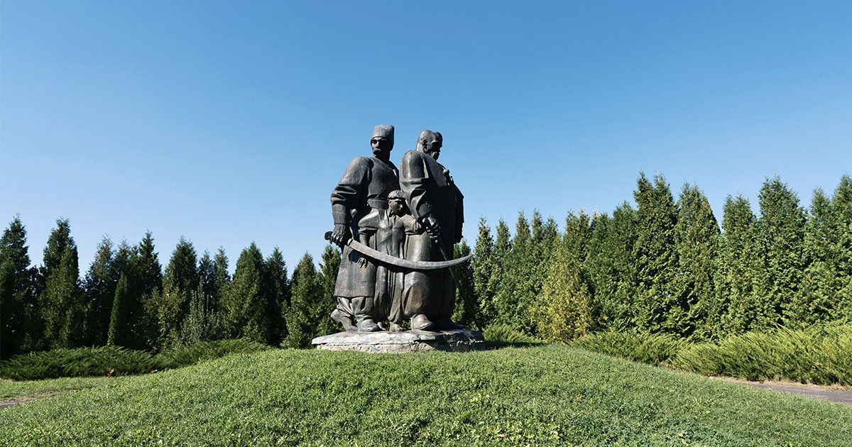 Храм, збудований на кістках 25 Фото до статті