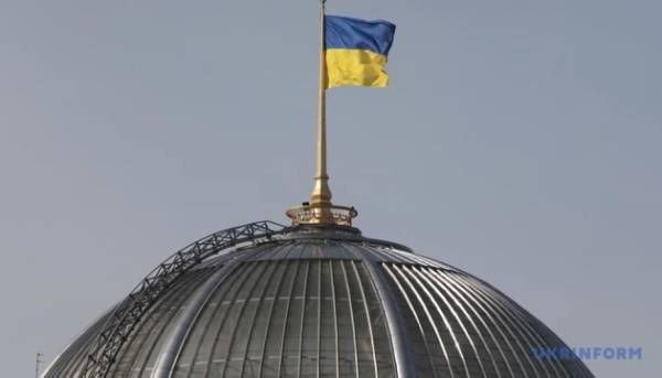 Комісія схвалила проєкт оновленого Митного кодексу з коментарями 2 Комісія схвалила проєкт оновленого Митного кодексу з коментарями 2