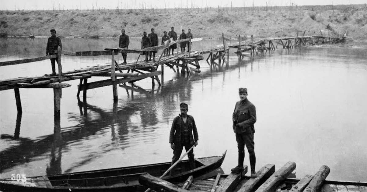 Чуєш, як гримлять гармати? І ти туди їдеш?". Спогади капелана про Велику війну 19 Фото до статті