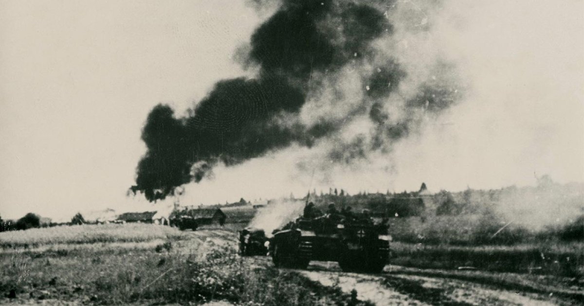 Військо зустрічали оплесками 19 Фото до статті