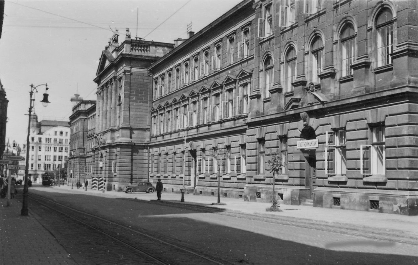 Ким було арештовано Івана Франка. Розвідка Михайла Возняка 26 Wydzial_Prawa_i_psychologii_Uniwersytetu_Lwowskiego_ul_Stefana_Batorego_Halicka_Ksiecia_Romana_Lwow_7856317