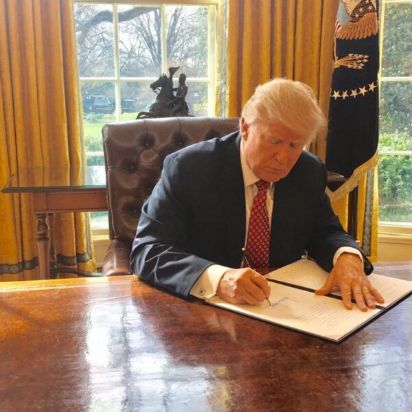 Трамп готує “пекельні санкції”, ЗСУ штурмують Донеччину, а ППО росії зазнає нищівних втрат: головне за 1669-й день війни