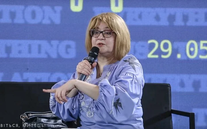 Забужко поспілкується з читачами в Чехії 2