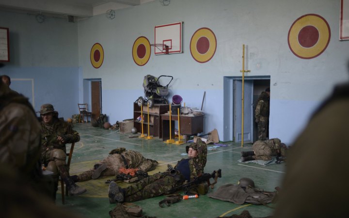 Київ вшановує пам'ять Іловайська: виставки та прем'єра перевиданої книги 2 Київ вшановує пам'ять Іловайська: виставки та прем'єра перевиданої книги 2