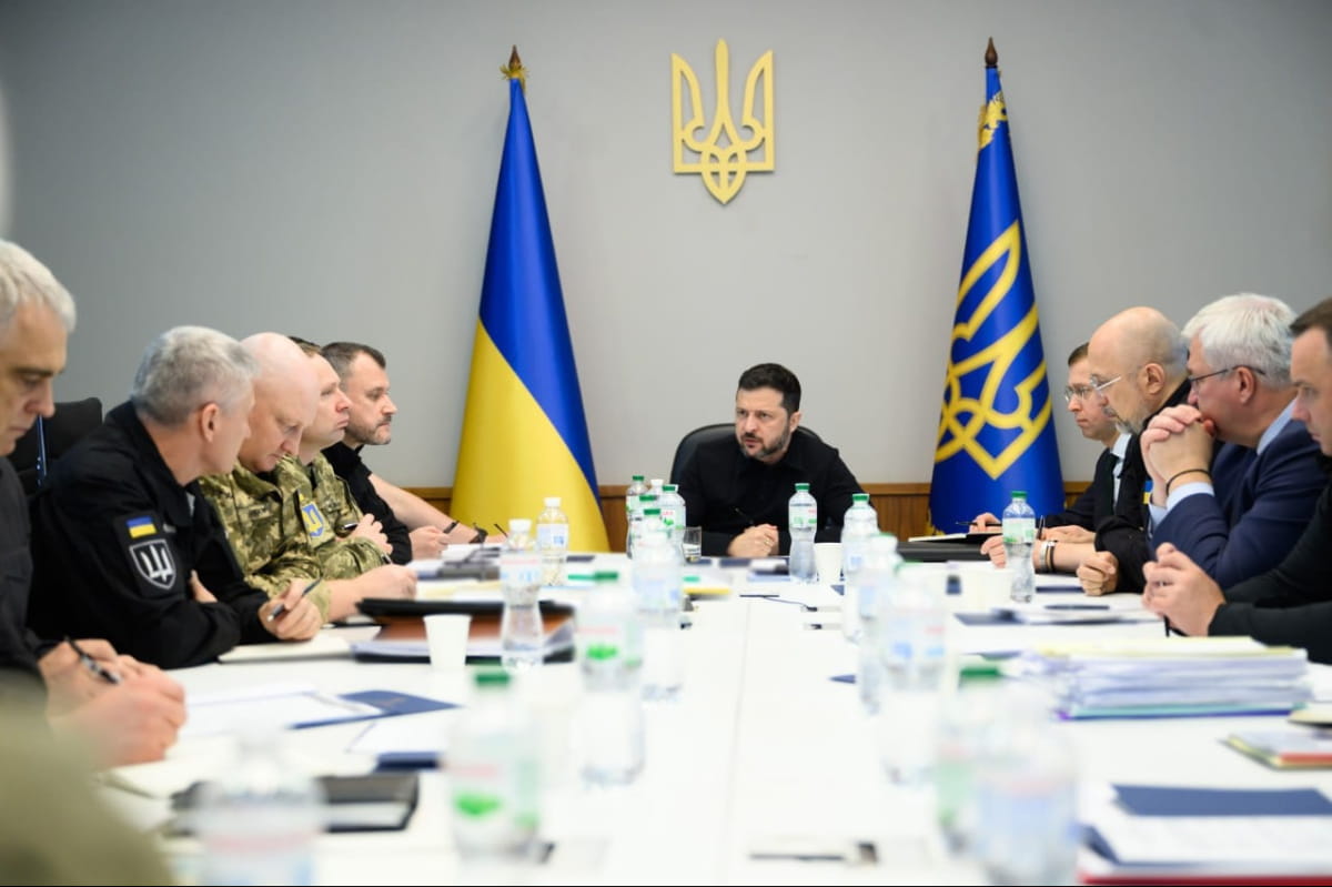 1665-й день війни: "Вівальді", російський ШІ-блеф та удари по НПЗ 11